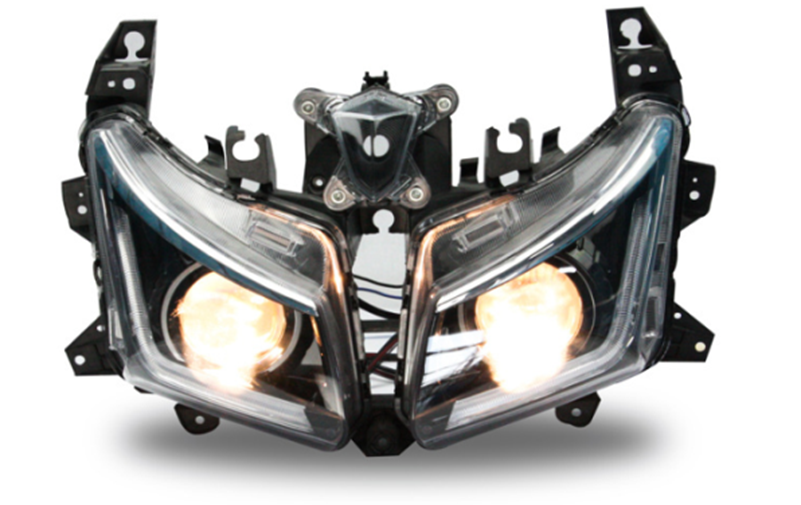<span style="font-weight: bold;">headlight</span>&nbsp;t-max 530<br>
